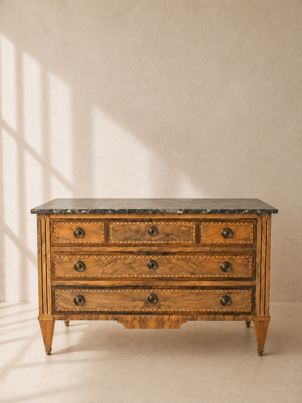 CÓMODA LOUIS XVI FRANCESA CON MARQUETERÍA Y MÁRMOL S.XVIII