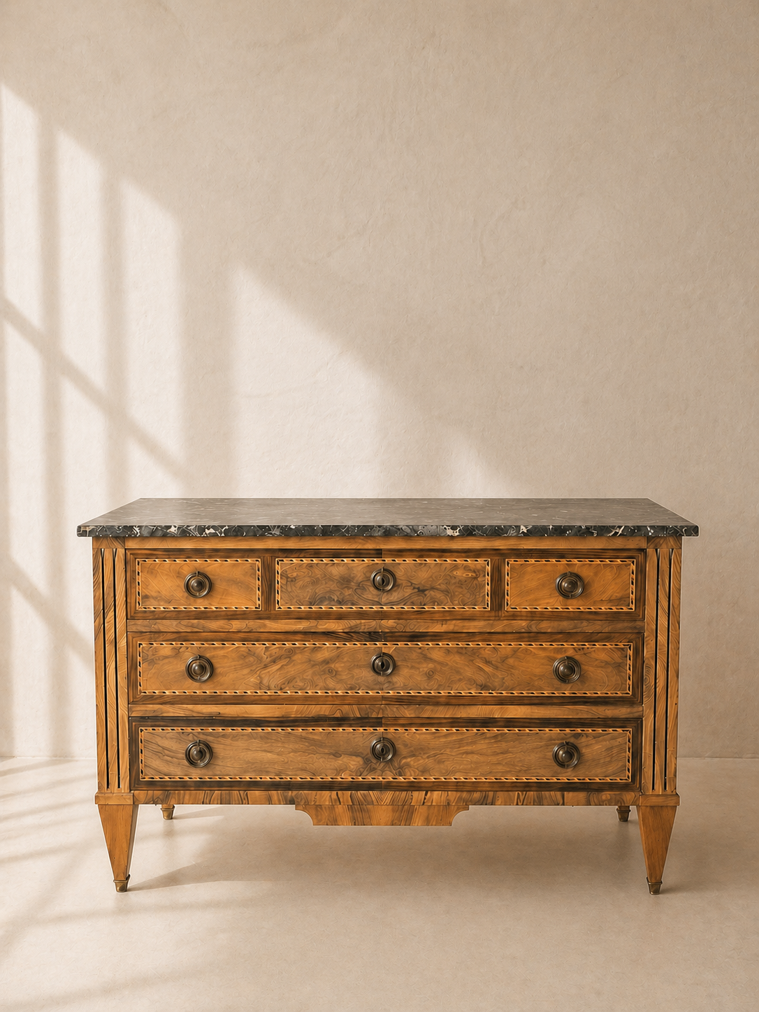 CÓMODA LOUIS XVI FRANCESA CON MARQUETERÍA Y MÁRMOL S.XVIII