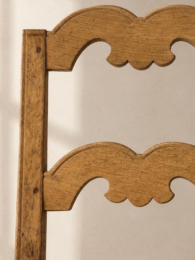 CONJUNTO DE 4 SILLAS FRANCESAS DE ROBLE MACIZO ESTILO LOUIS XIII