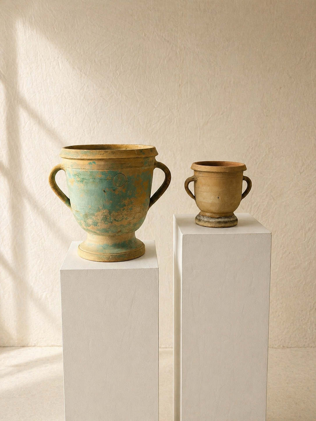 PEQUEÑO MACETERO FRANCÉS DE TERRACOTA S.XIX