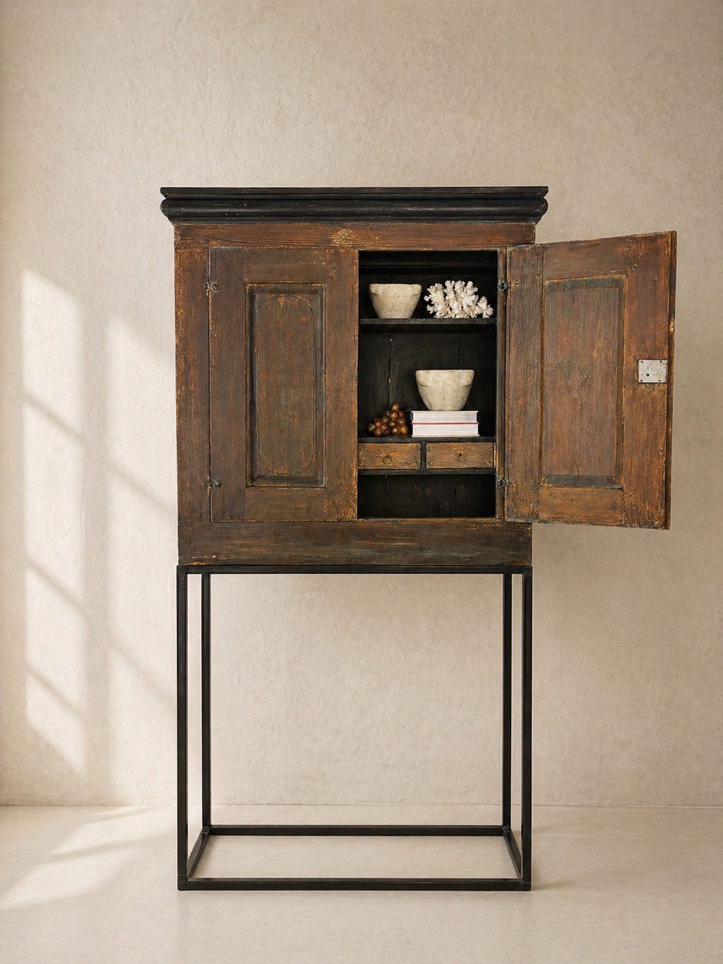 SWEDISH CABINET 18TH CENTURY