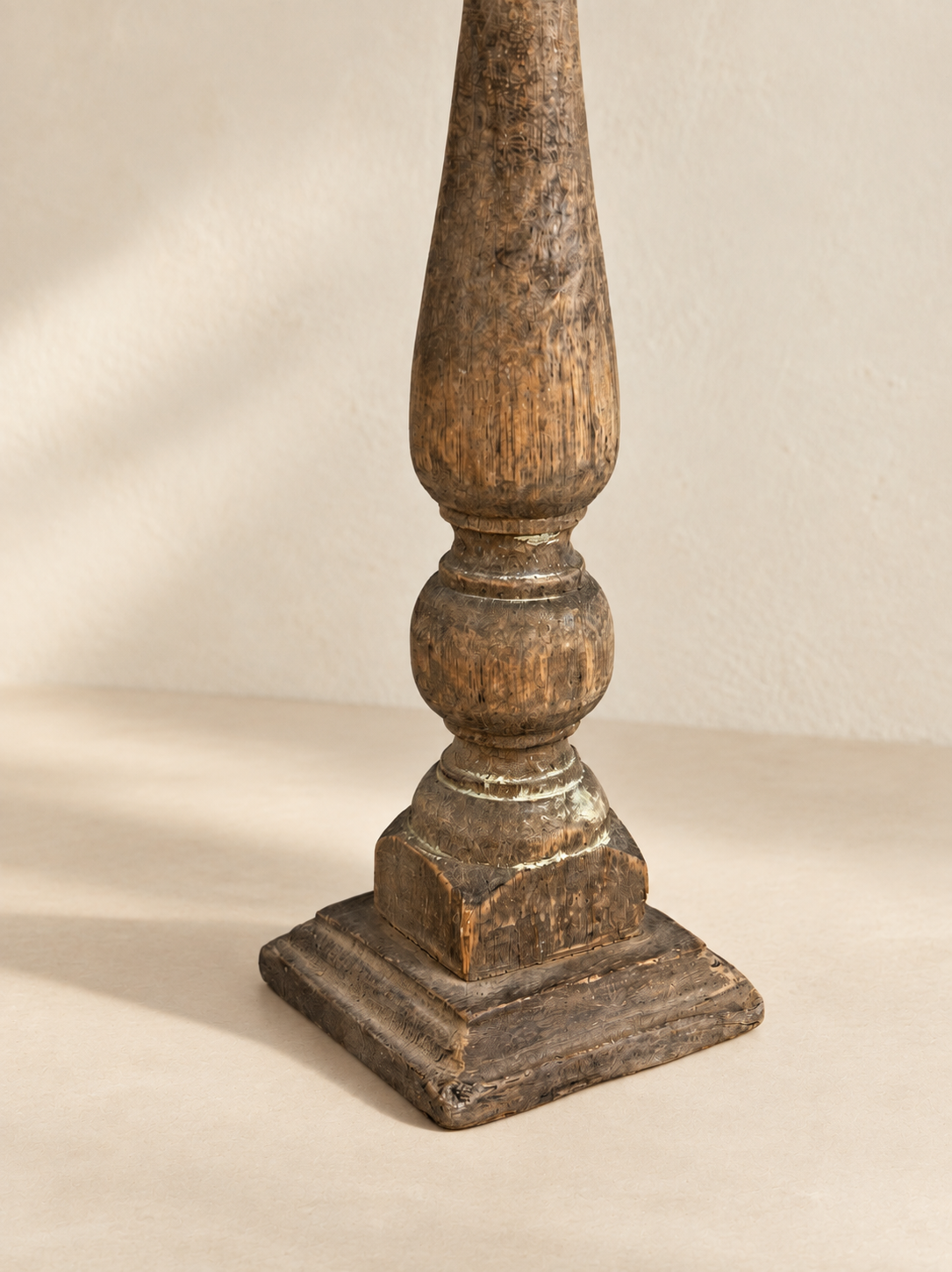 BOUGEOIR INDIEN EN BOIS RÉCUPÉRÉ XIXE S. V-4