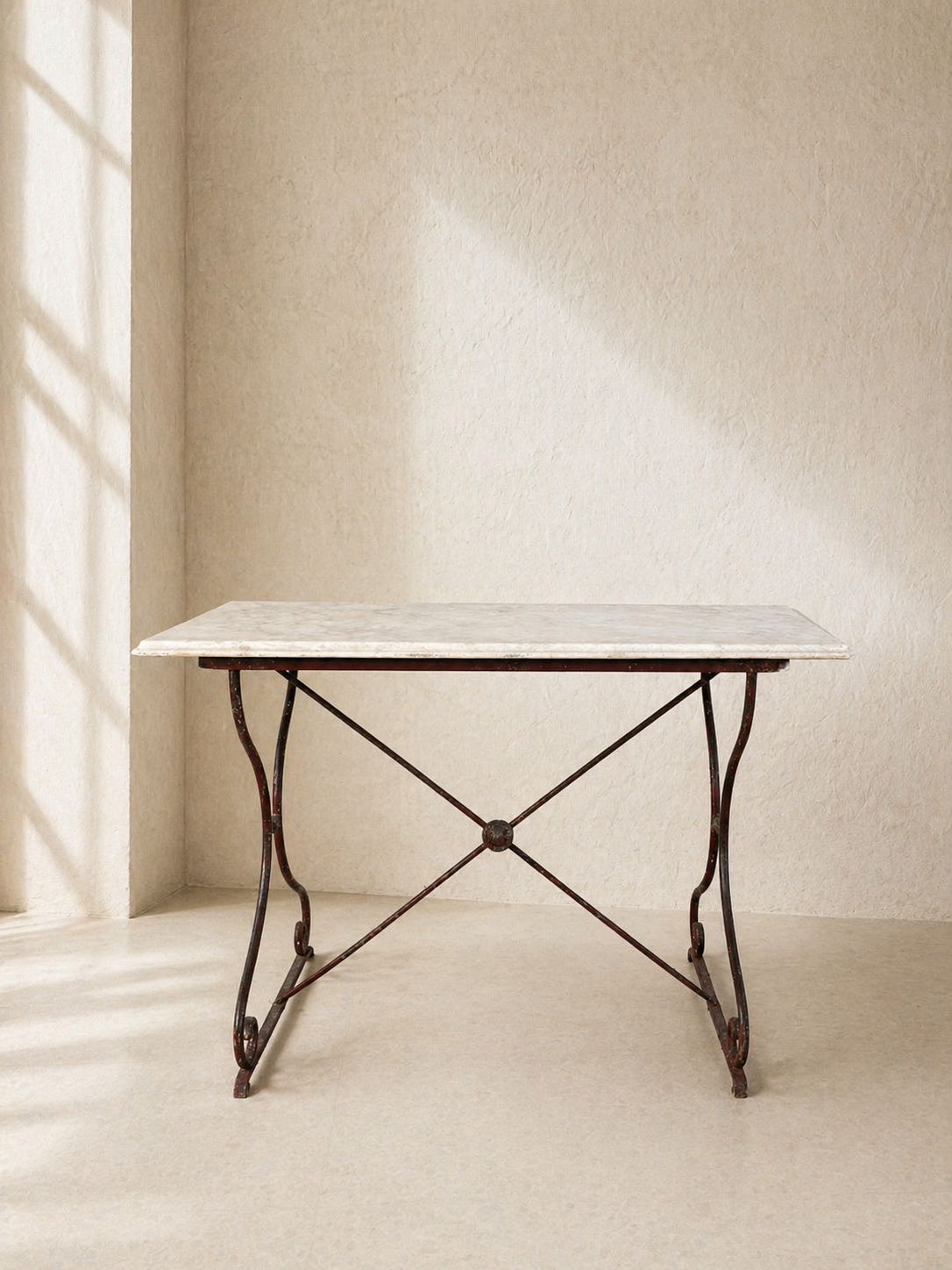 MESA AUXILIAR FRANCESA DE HIERRO Y MÁRMOL S.XIX
