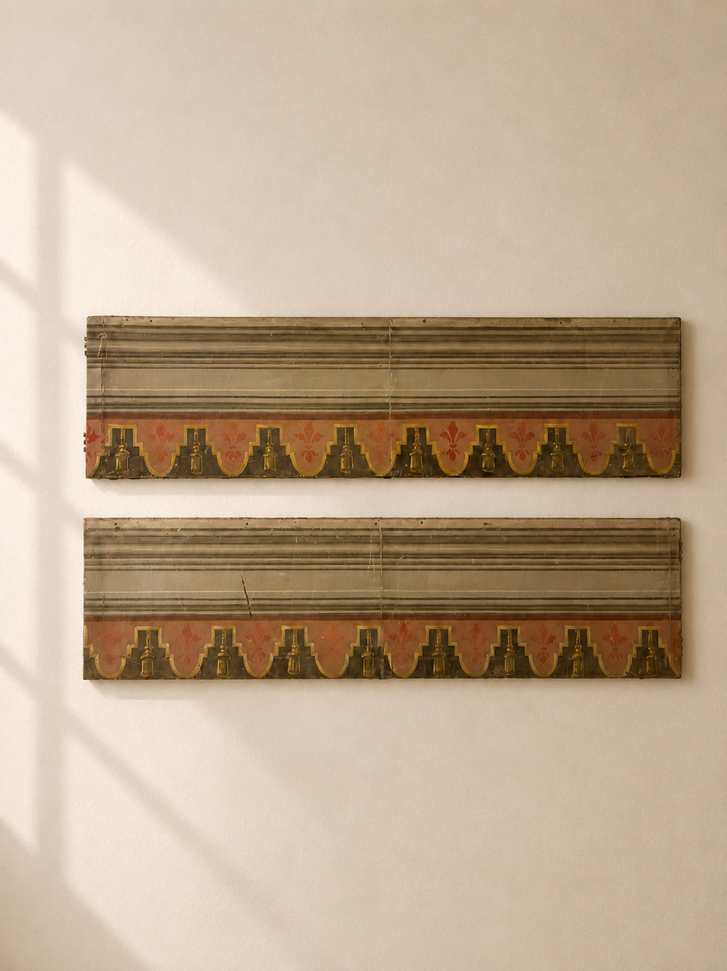 PAIRE DE PANNEAUX DE THÉÂTRE PEINTS À LA MAIN SUR TOILE XIXe SIÈCLE