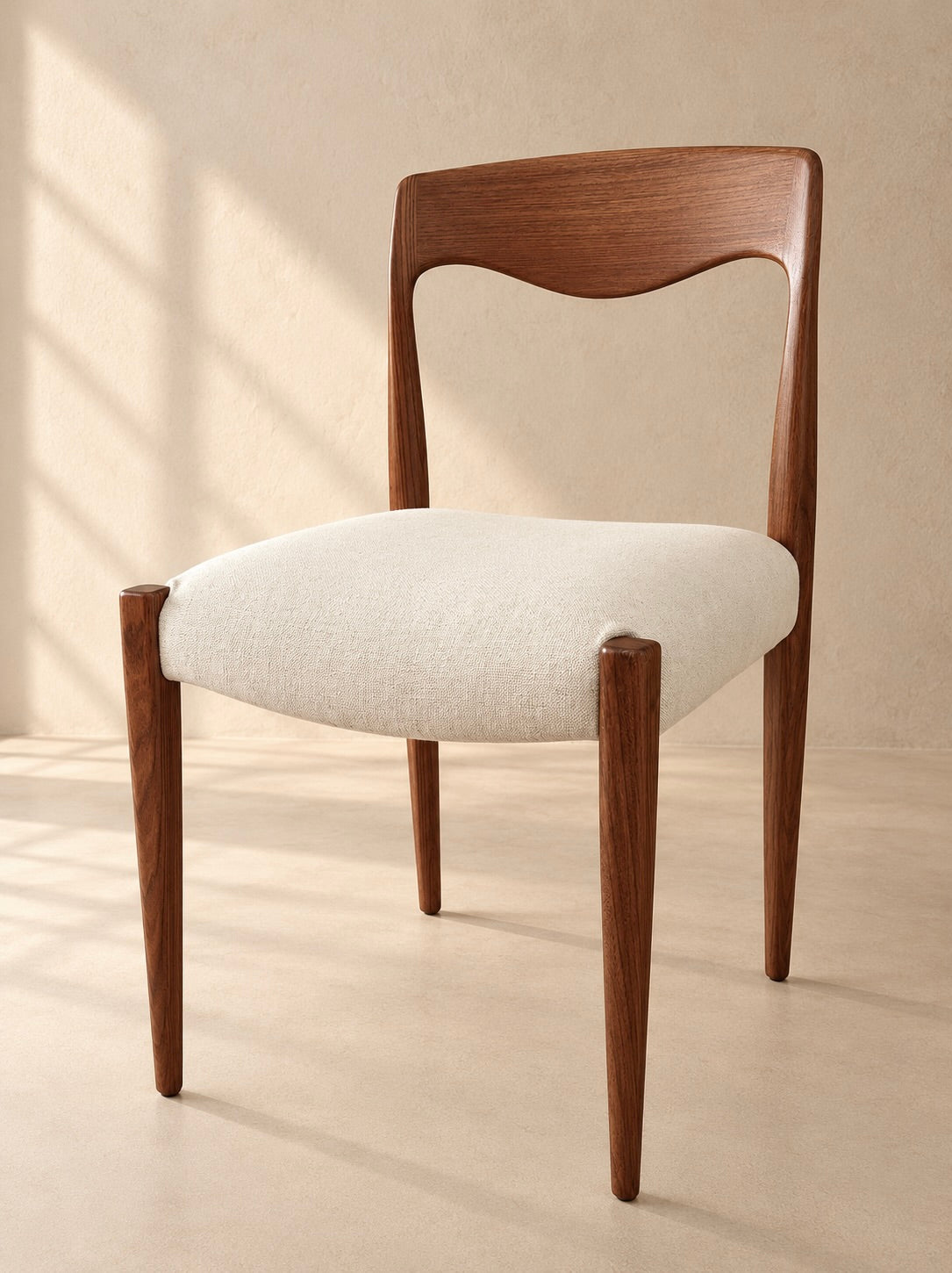 LOT DE 6 CHAISES EN TECK STYLE NIELS OTTO MØLLER, ANNÉES 60