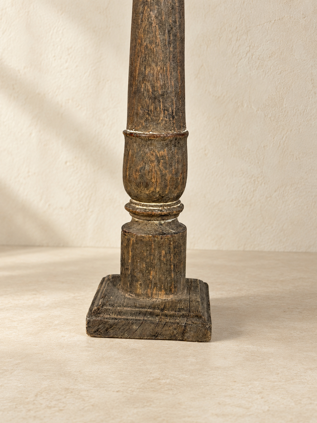 BOUGEOIR INDIEN EN BOIS DE RÉCUPÉRATION XIXe S. V-6