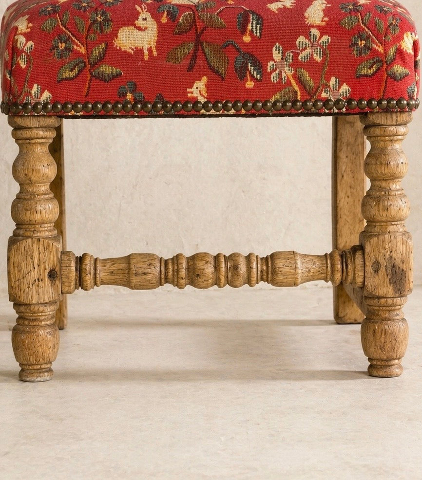 CONJUNTO DE 4 SILLAS FRANCESAS DE ROBLE MACIZO ESTILO LOUIS XIII