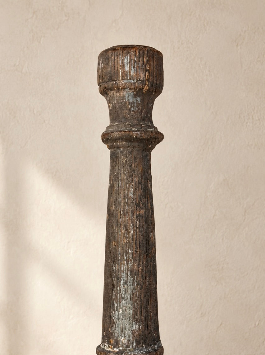 19TH CENTURY RECLAIMED WOOD INDIAN CANDLE HOLDER. V-5