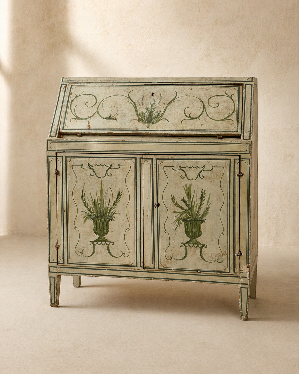 BUREAU FLORENTINO PINTADO A MANO S.XVIII