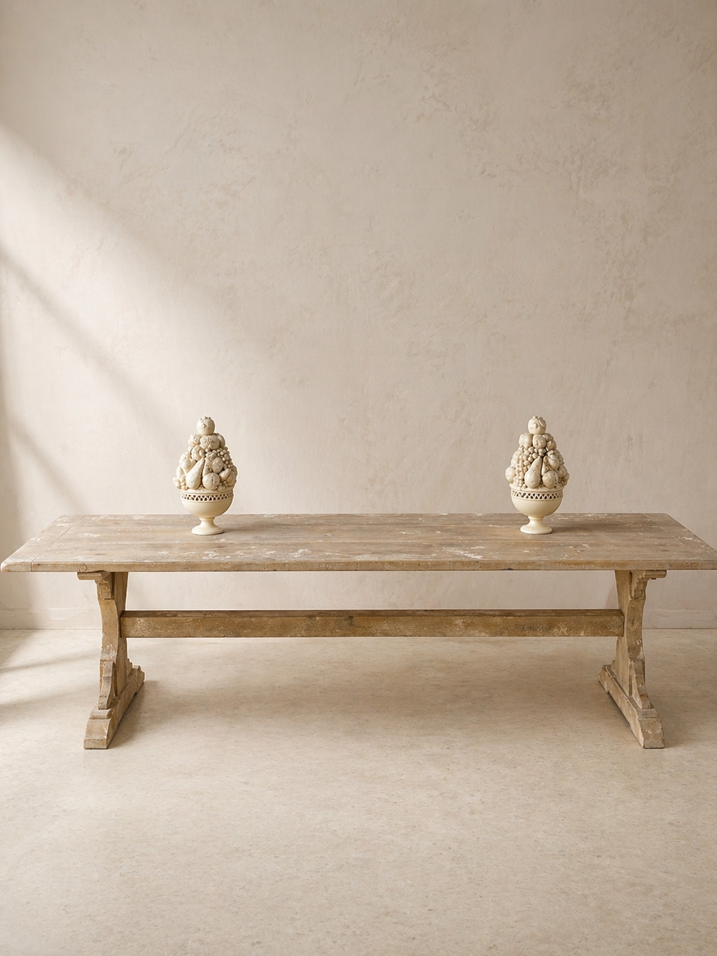 FRUTERO ITALIANO EN PORCELANA BLANCA AÑOS 50