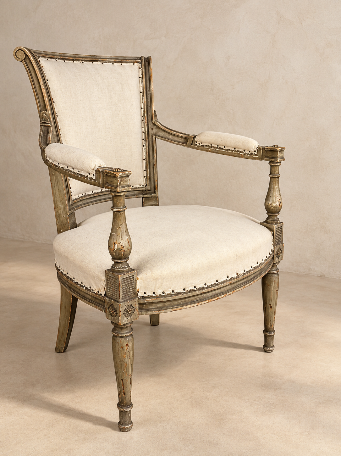 PAIRE DE FAUTEUILS DE STYLE DIRECTOIRE BELGES, XVIIIe SIÈCLE