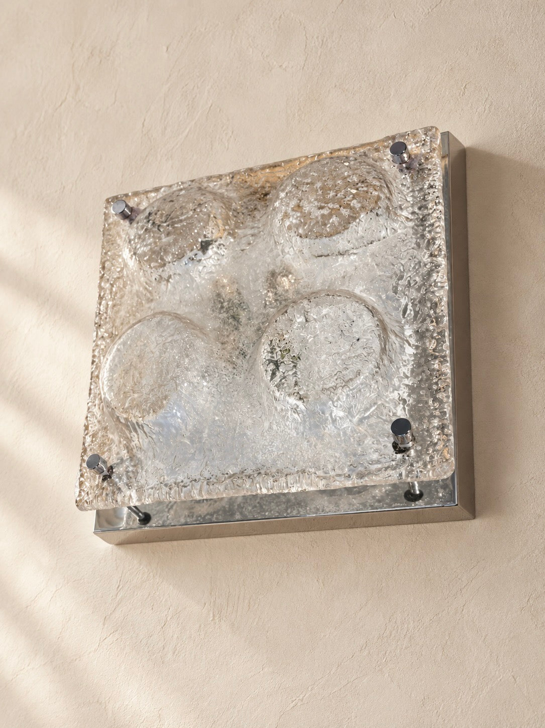 APPLIQUÉE/ PLAFONNIÈRE STYLE HILLEBRAND EN VERRE ÉDINGTON, ANNÉES 70