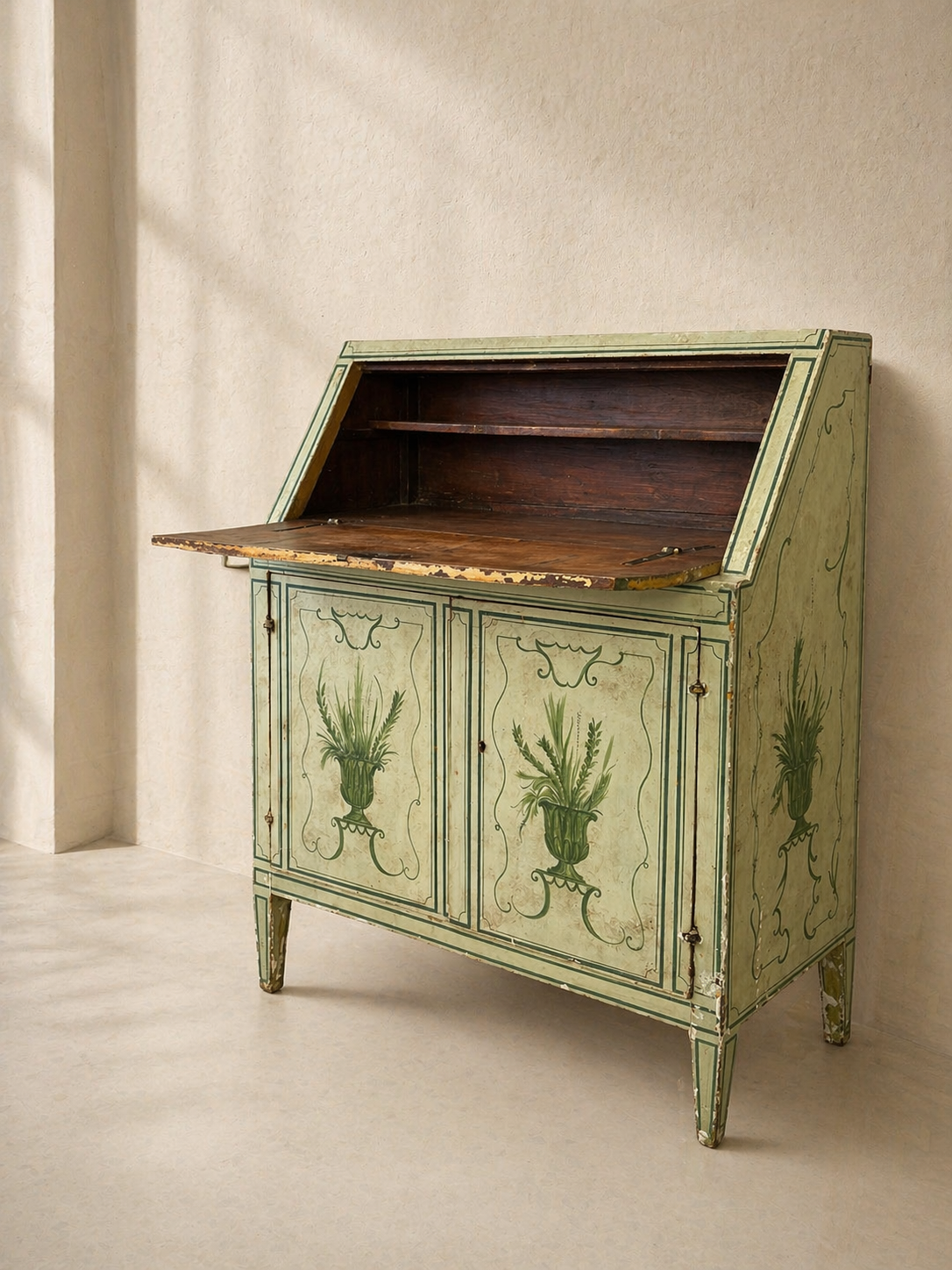 BUREAU FLORENTINO PINTADO A MANO S.XVIII