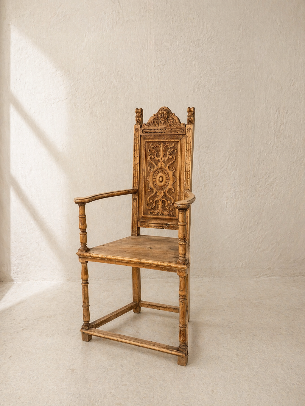 PAREJA DE SILLAS CAQUETOIRE FRANCESAS DE NOGAL S.XIX