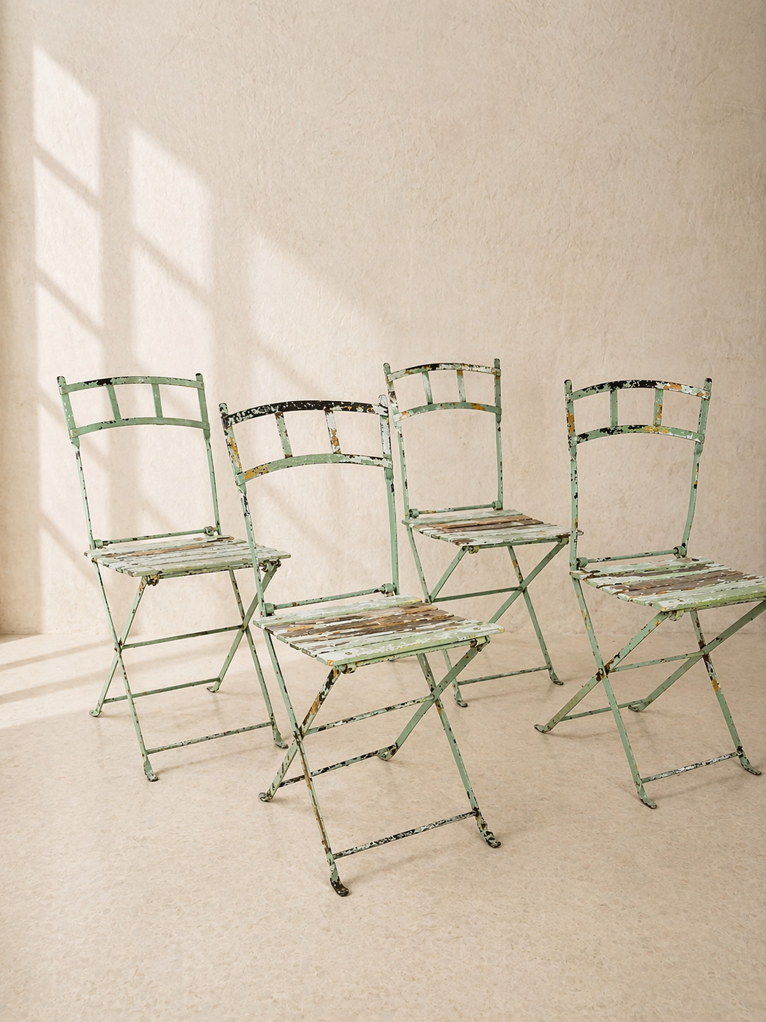 CONJUNTO DE 4 SILLAS FRANCESAS PLEGABLES C.1900