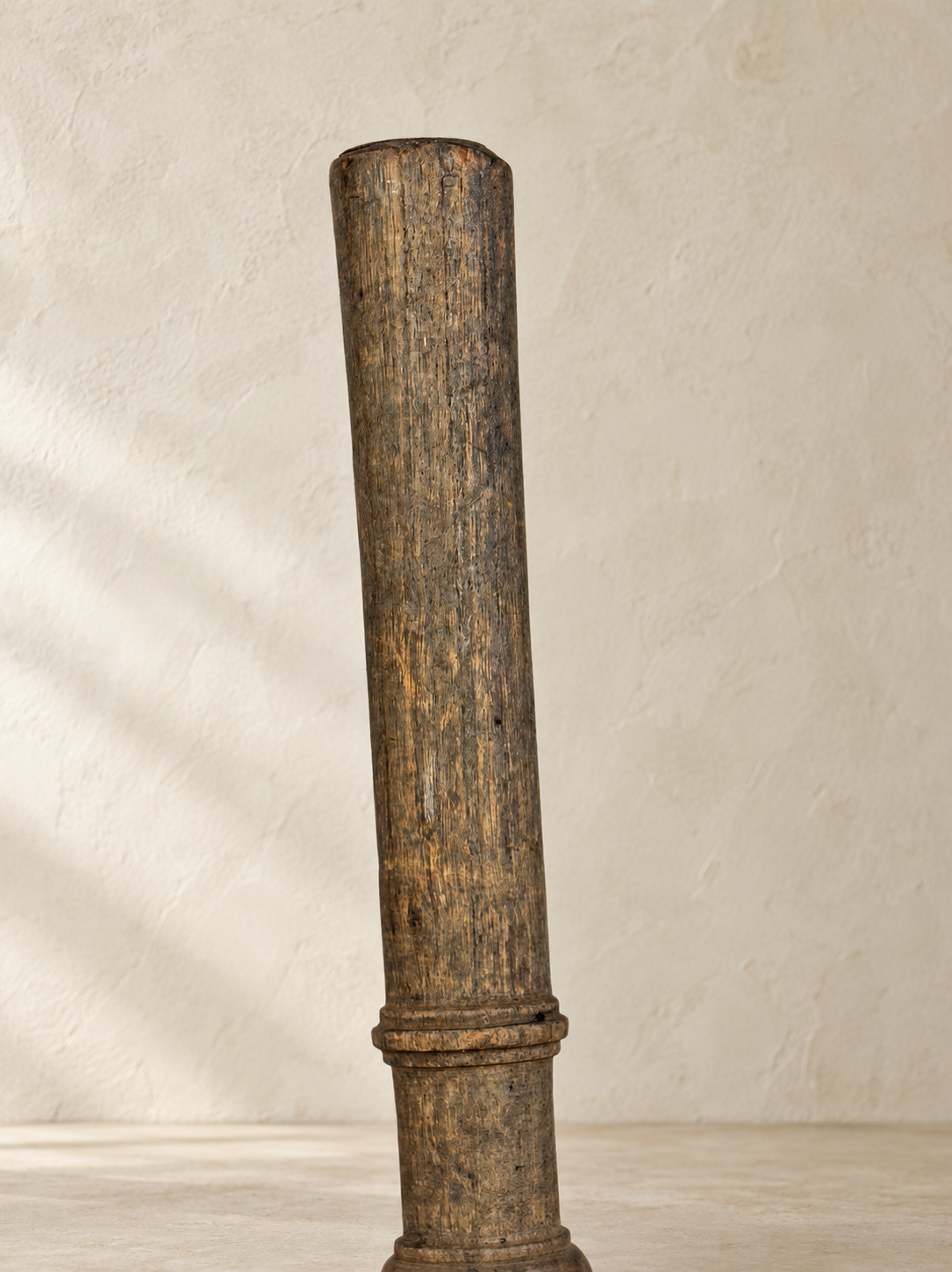 BOUGEOIR INDIEN EN BOIS DE RÉCUPÉRATION XIXe S. V-1