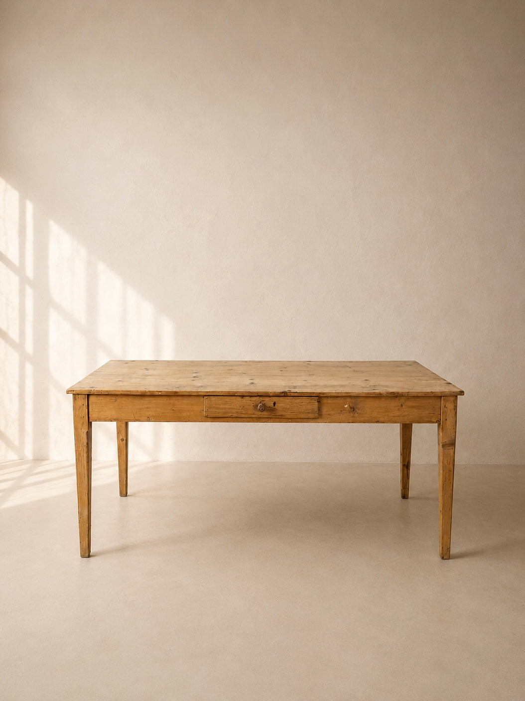 MESA DE GRANJA ITALIANA S.XIX