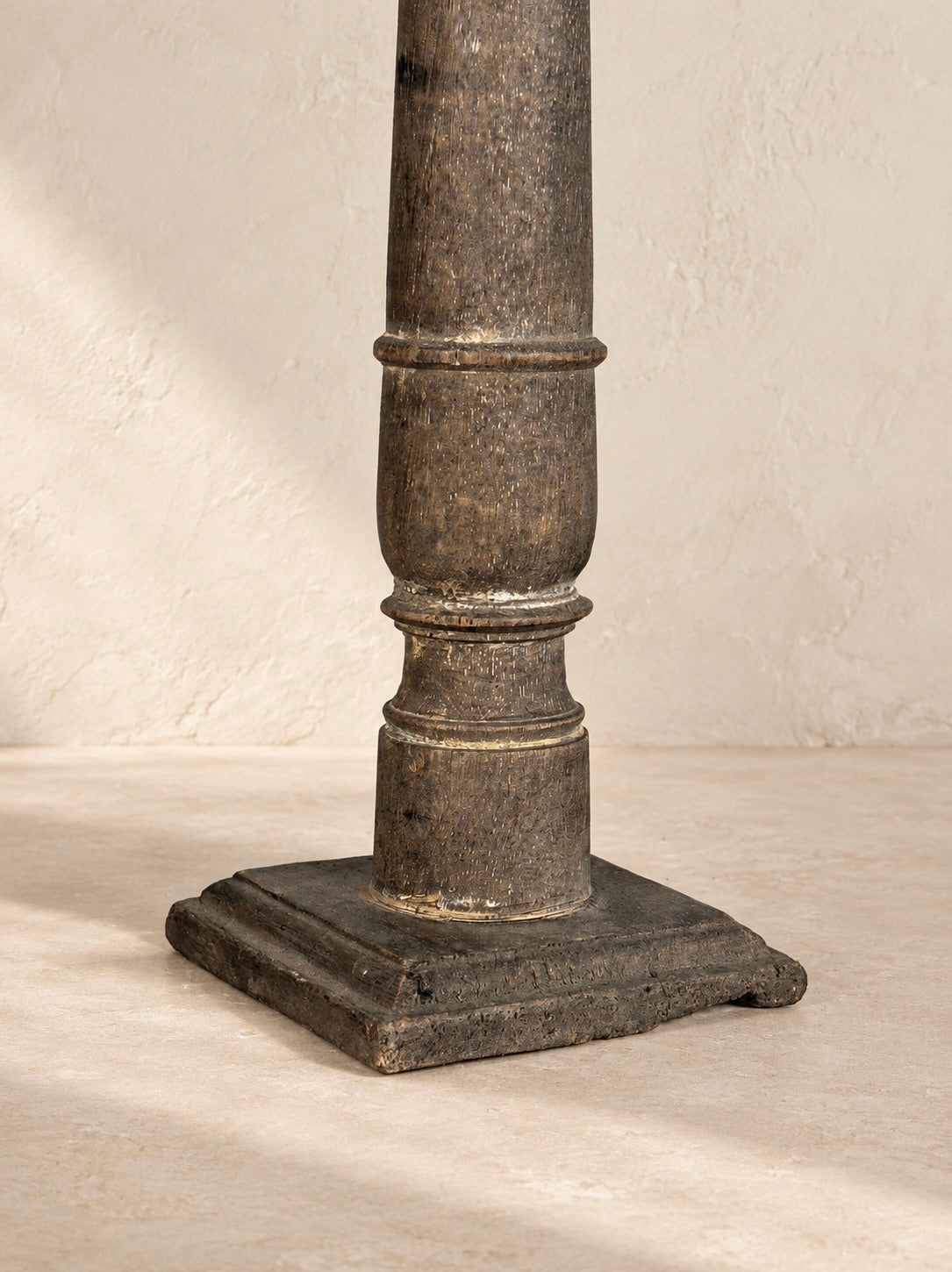 BOUGEOIR INDIEN EN BOIS DE RÉCUPÉRATION XIXE S. V-2