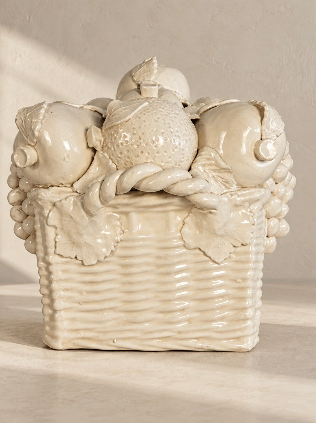 ITALIAN FRUIT BASKET IN WHITE CERAMIC, 1950s