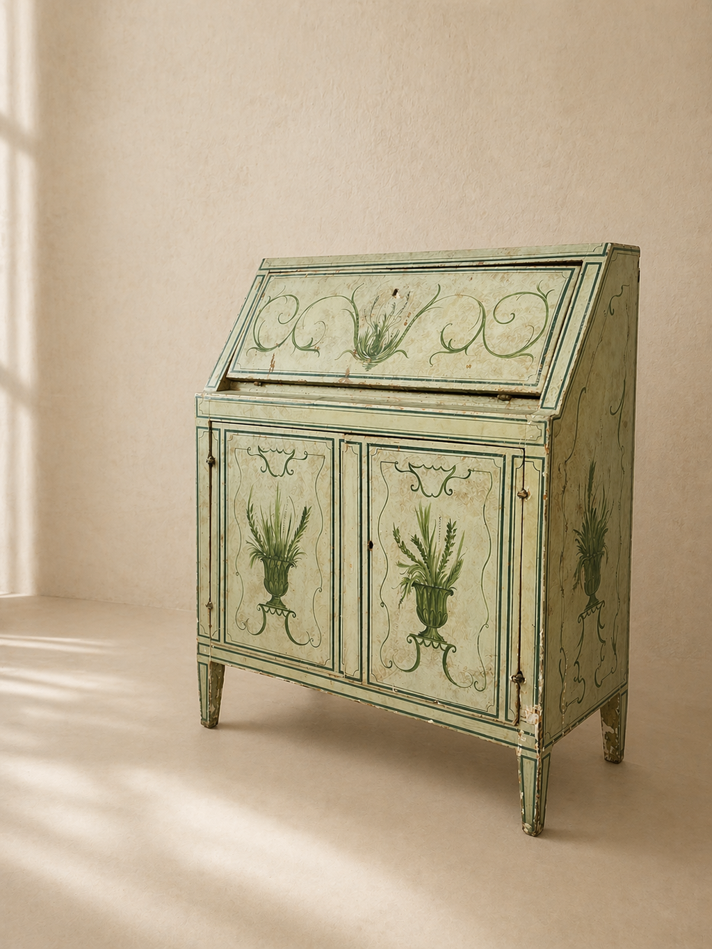 BUREAU FLORENTINO PINTADO A MANO S.XVIII