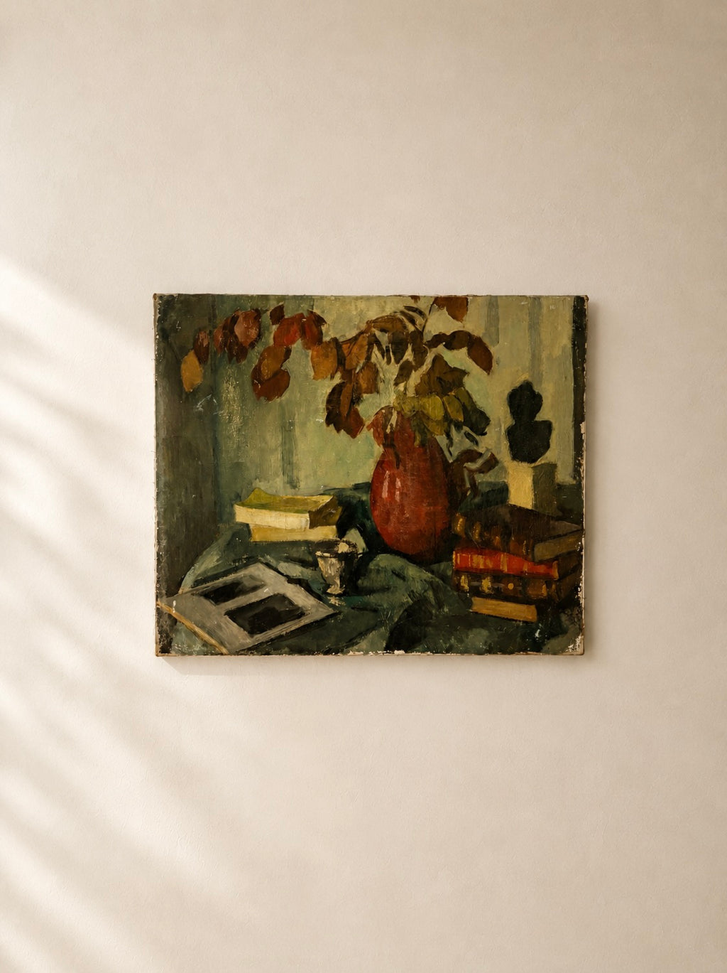 BODEGÓN CON LIBROS Y JARRÓN. ÓLEO SOBRE LIENZO AÑOS 40/50