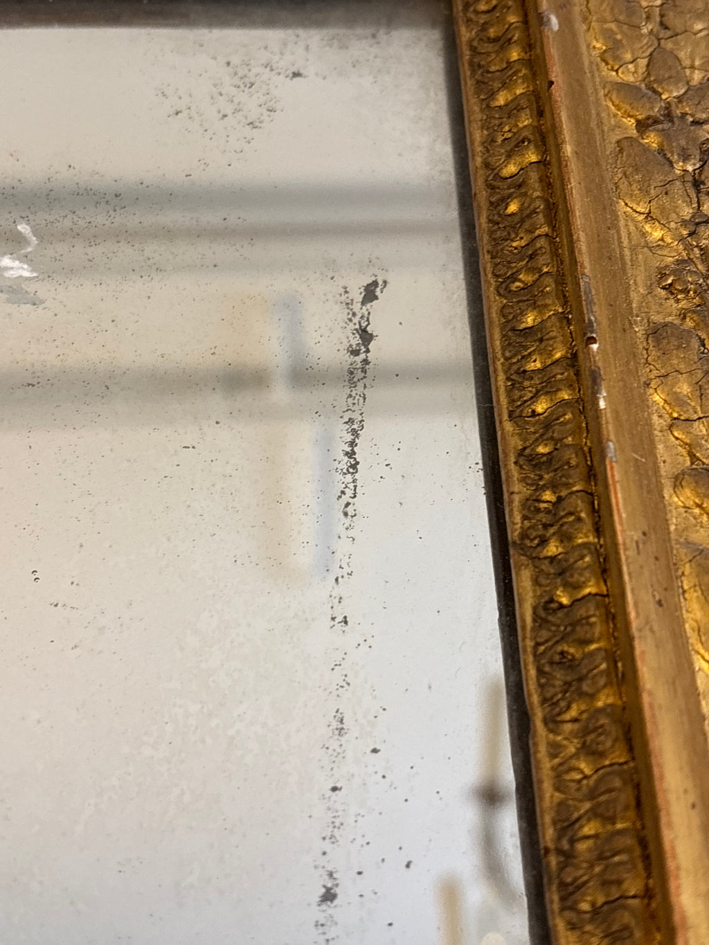 GRAN ESPEJO FRANCÉS DE ÉPOCA IMPERIO CON MOTIVOS MITOLÓGICOS C.1810